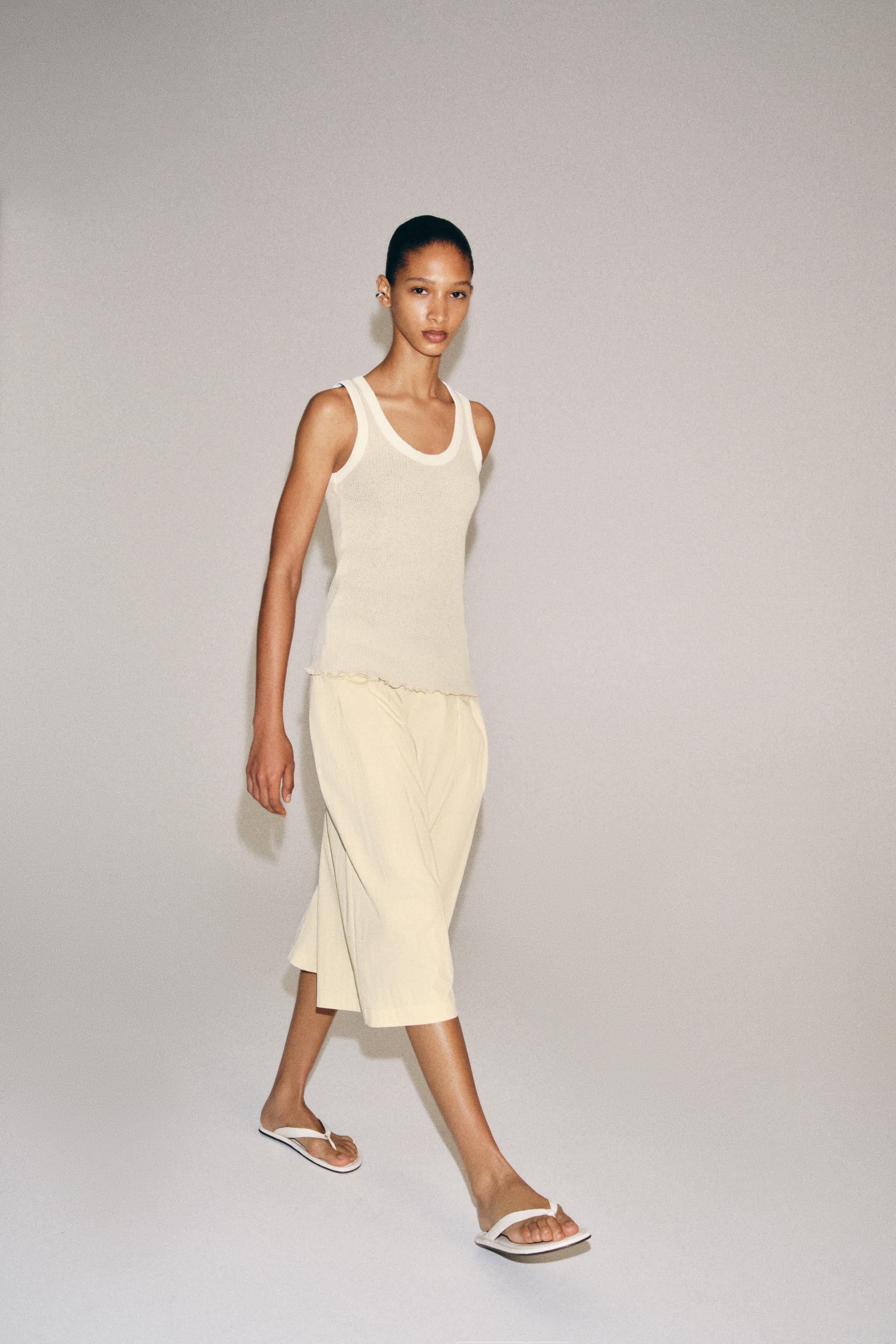 ZW COLLECTION PLEATED BERMUDA SHORTS